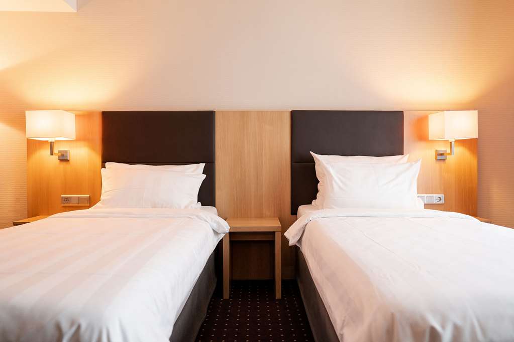 Standard Room - Twin Bed