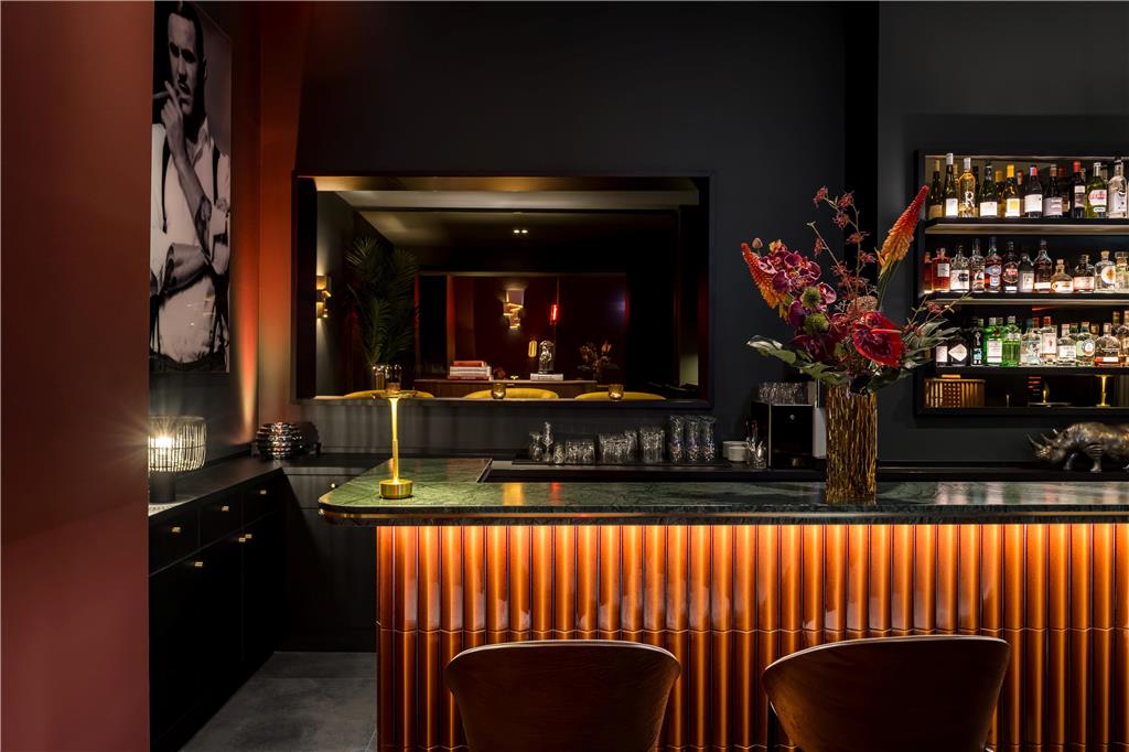 hotel amano dusseldorf bar