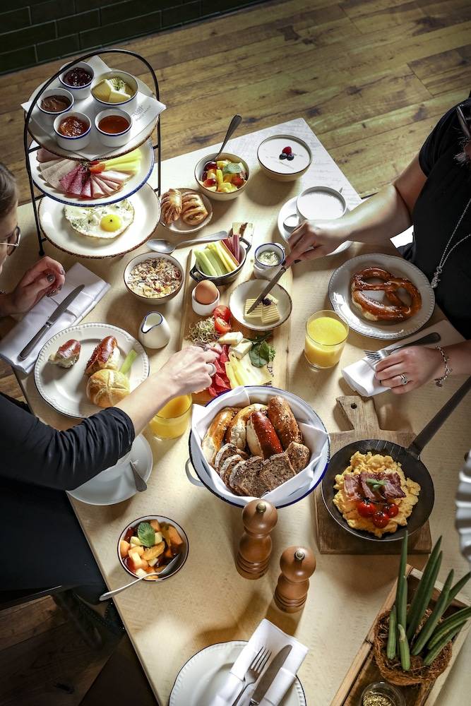 Breakfast meal