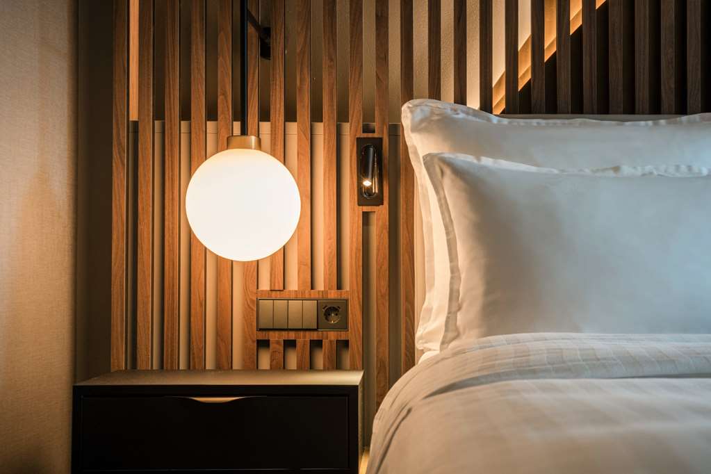 Steigenberger Hotel Hamburg, Germany - Superior room