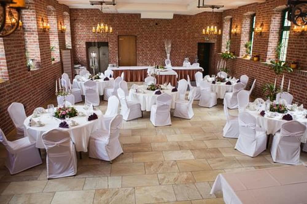 Indoor wedding