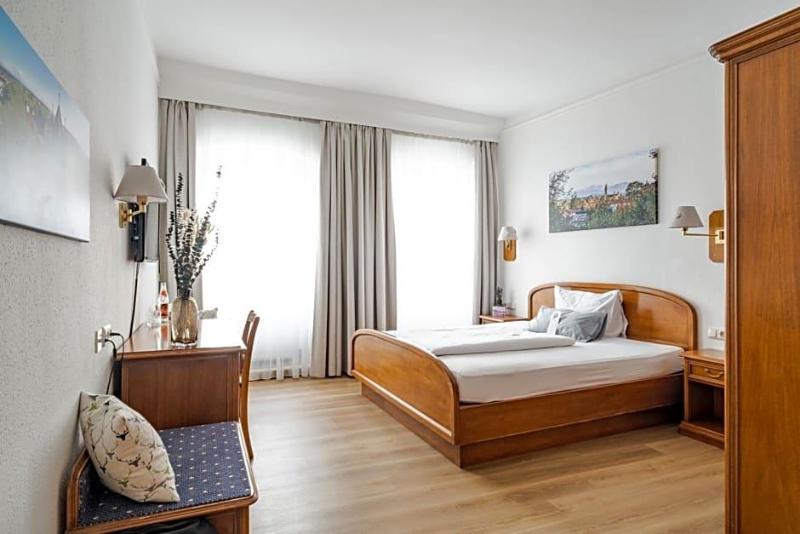Hotel Goldener Hirsch