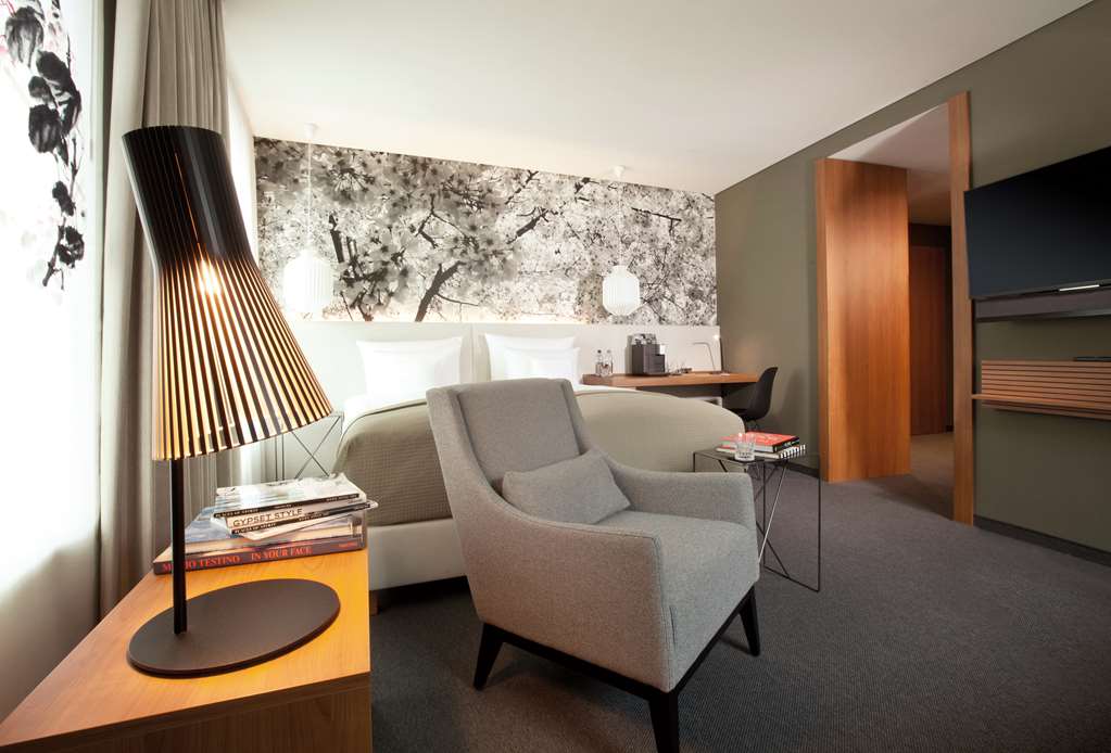 Guest room