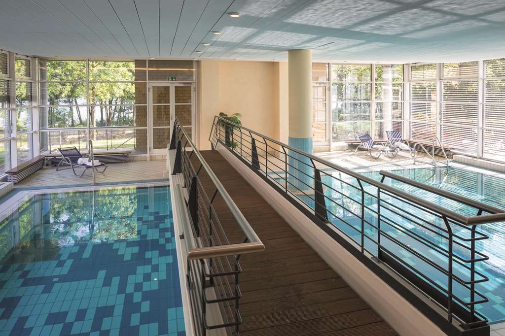 seminaris seehotel potsdam pool high