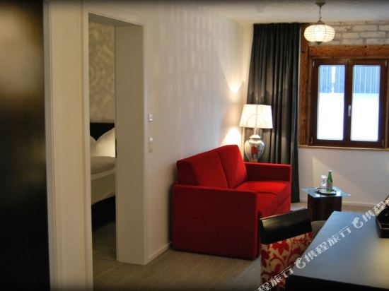 Hotel Interior/Public Areas