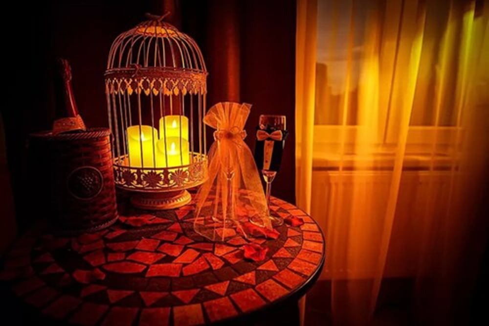 Room amenity