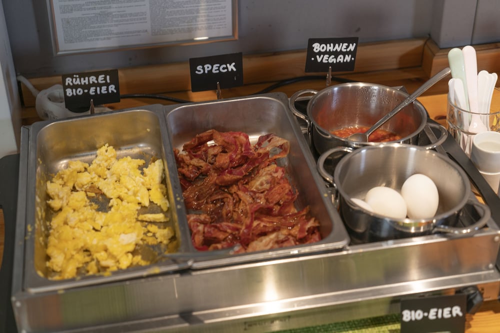 Breakfast buffet