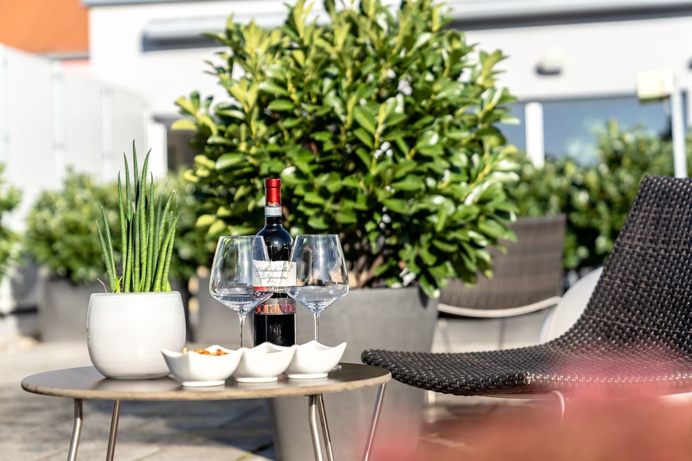 Sundeck