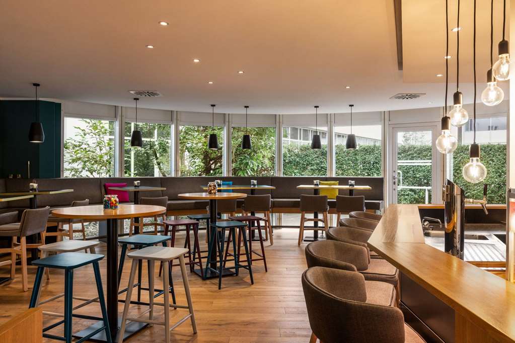 Bar/Lounge