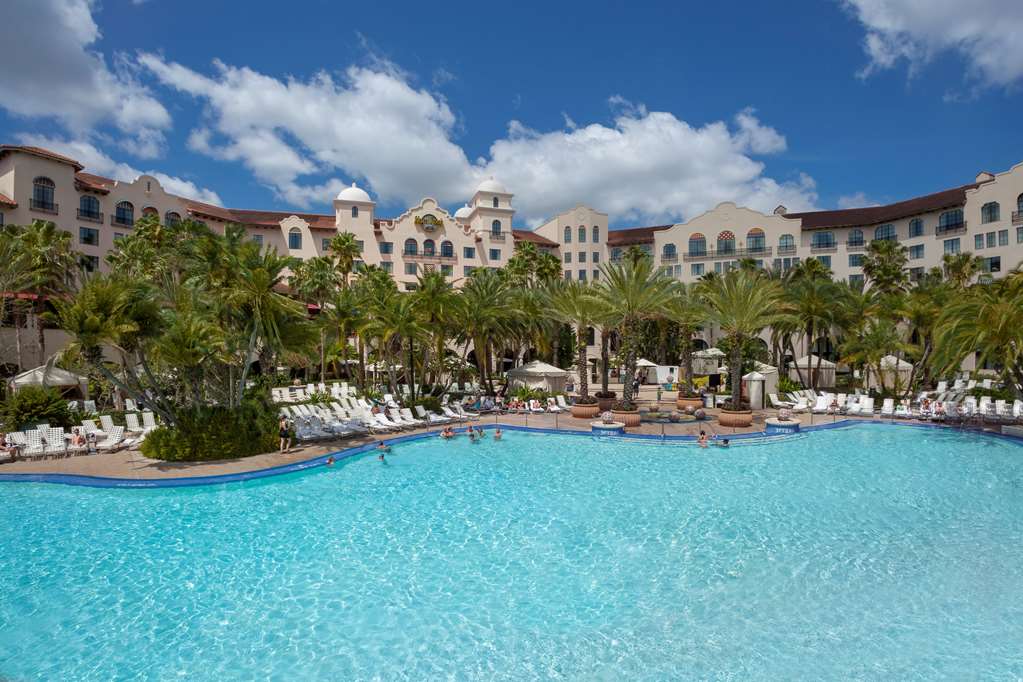 Universal's Hard Rock Hotel - featured photo