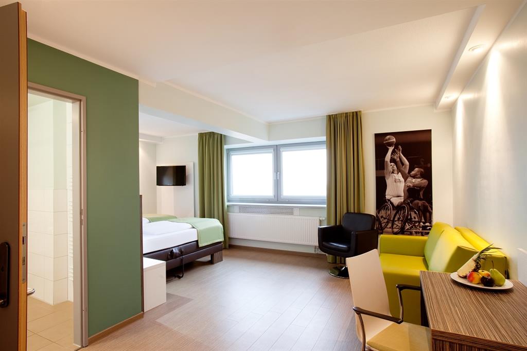 Paralympic room_TOP EMBRACE HotelSportforum Rostock