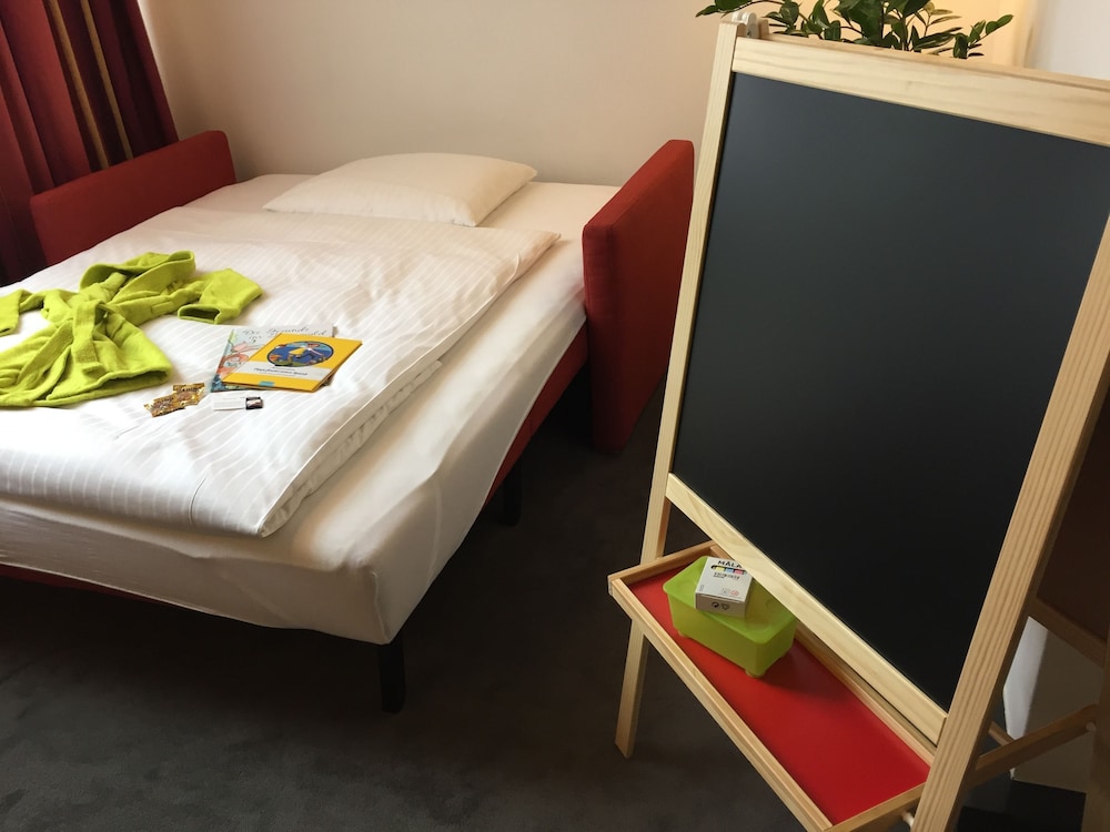 Childrens Theme Room