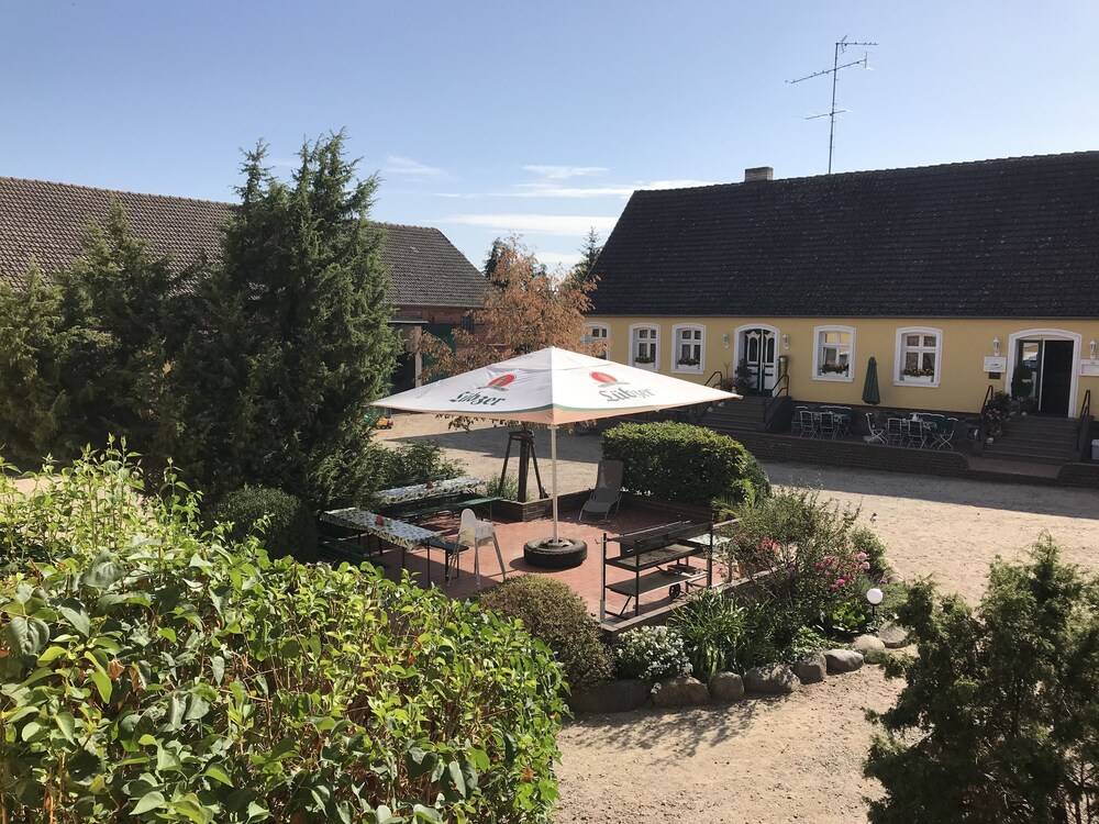 BBQ/picnic area