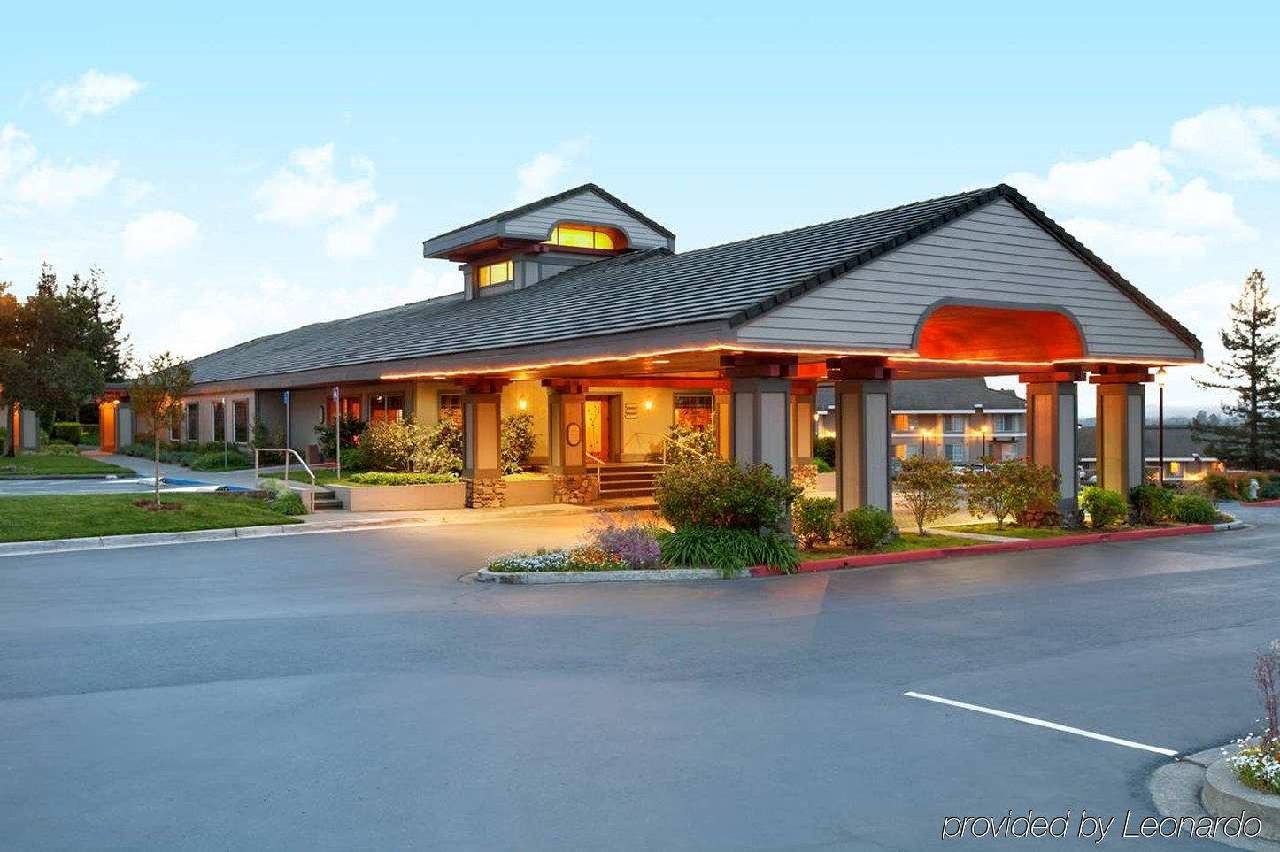 Hilton Sonoma Wine Country - featured photo