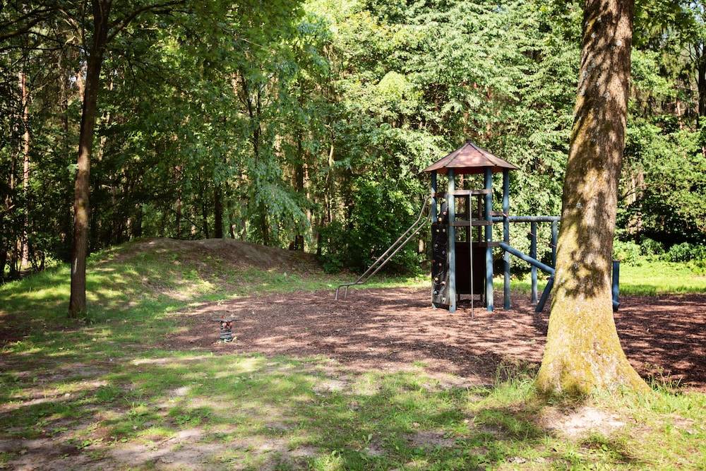 Children's play area - outdoor