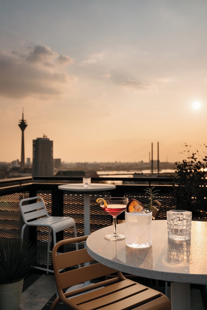 Ruby Luna Hotel Düsseldorf