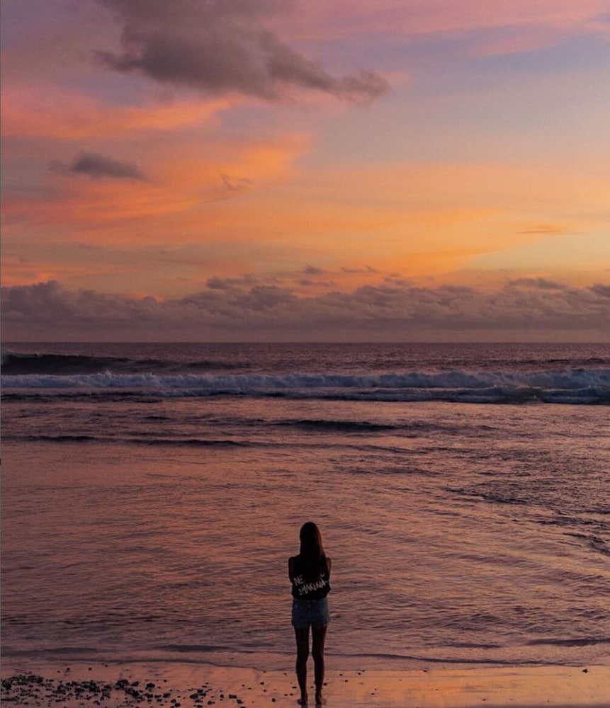 Beach/ocean view