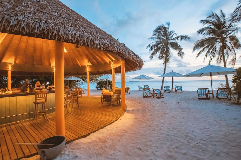 Beach bar
