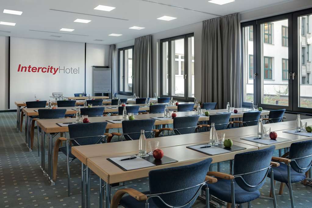 IntercityHotel Hamburg Hauptbahnhof, Germany - Meeting Room