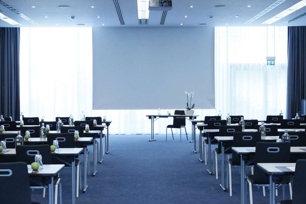IntercityHotel Frankfurt Airport - Meeting Room