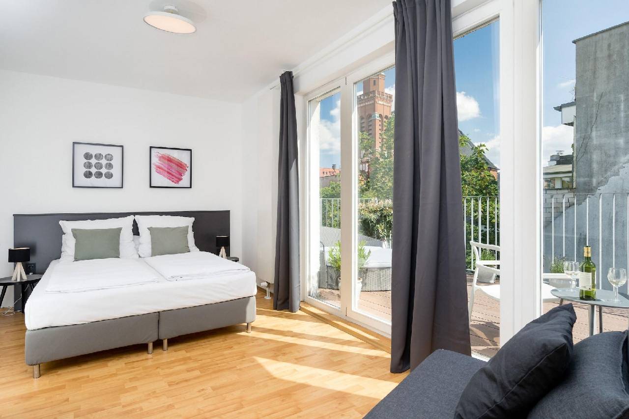 Guest room
