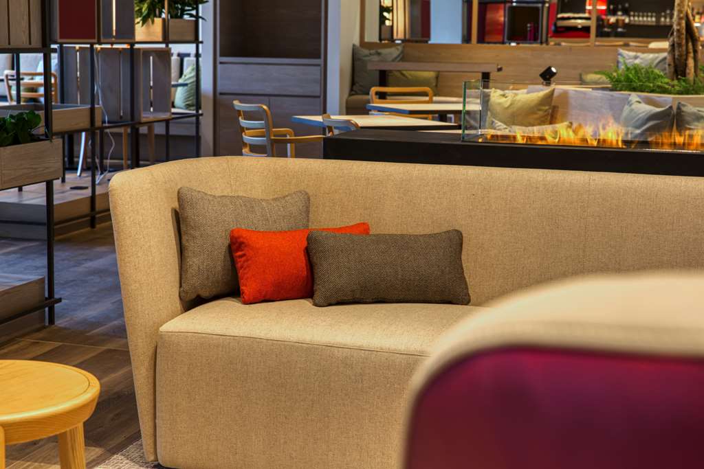 IntercityHotel Berlin Airport BER, Germany - Lobby/Bar