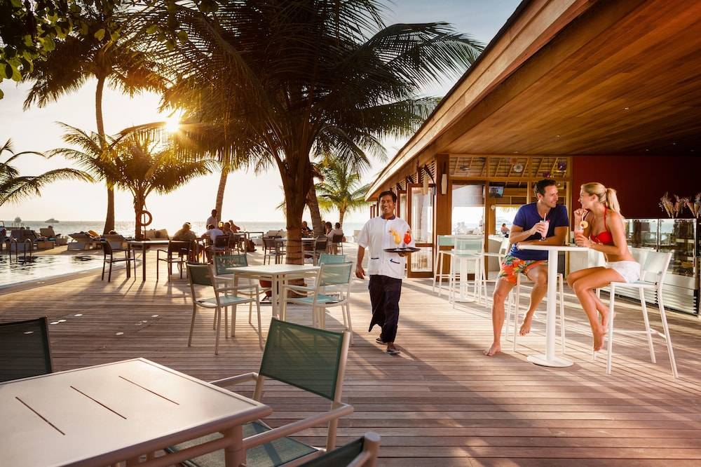 Hotel Bar
