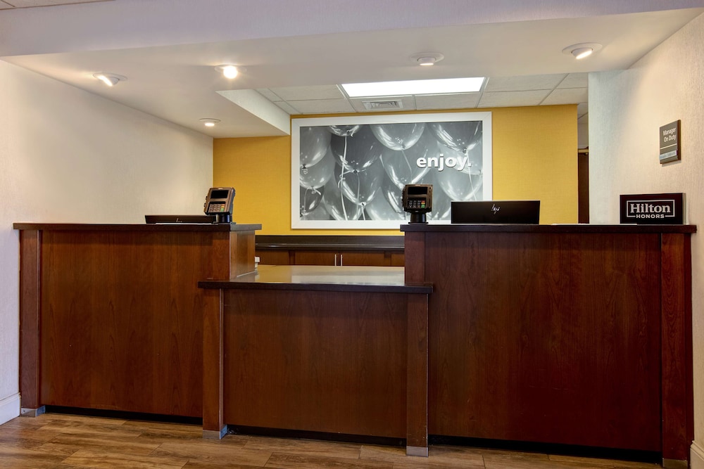 Hampton Inn Ft. Wayne Southwest - photo 3