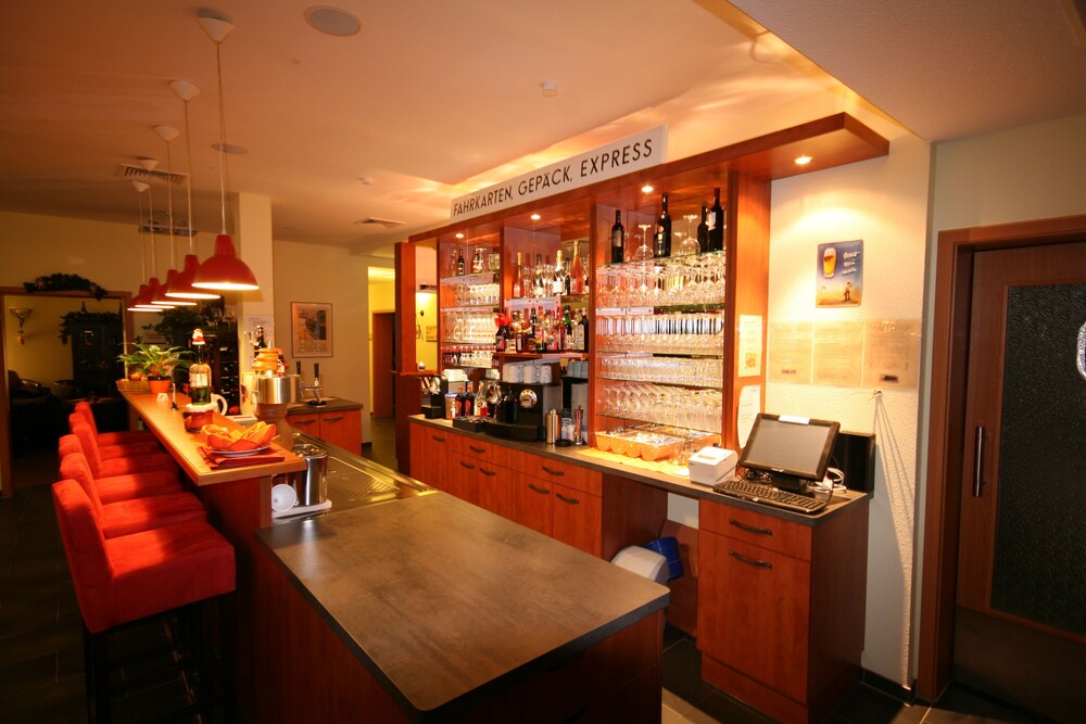 Hotel Bar