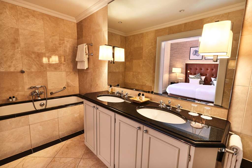 Steigenberger Parkhotel, Düsseldorf - Deluxe Suite