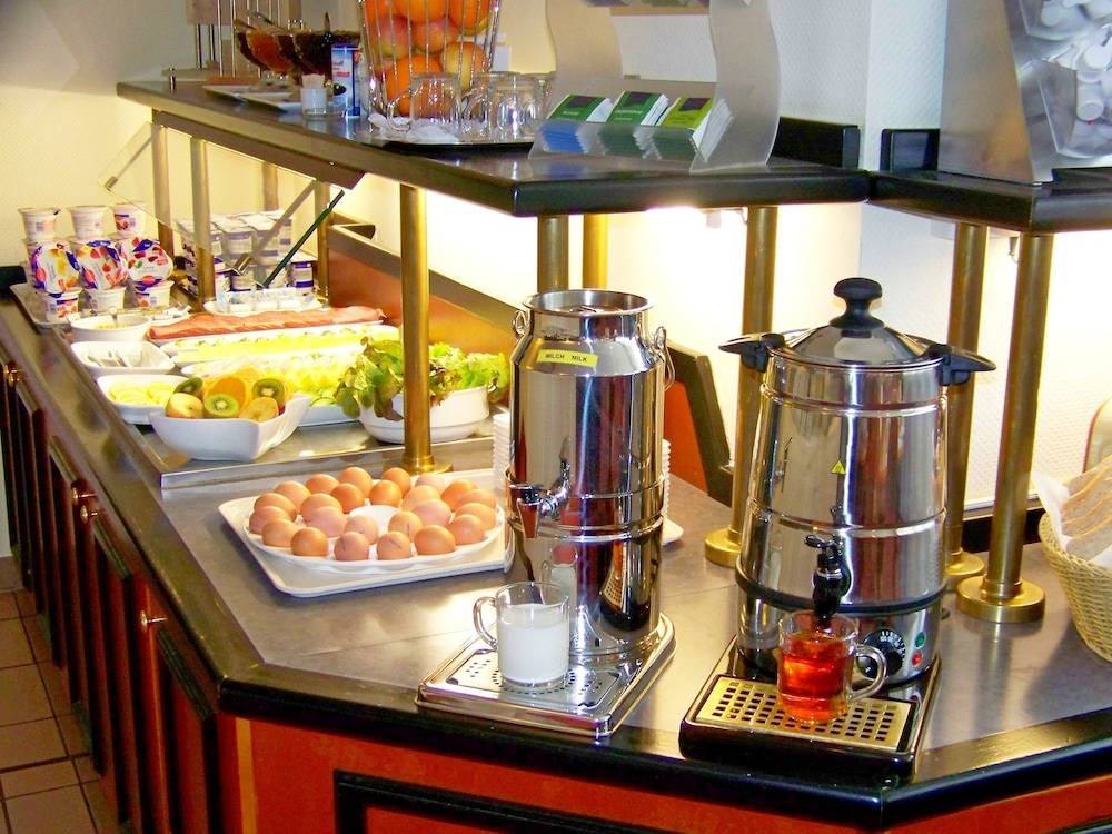 Coffee service
