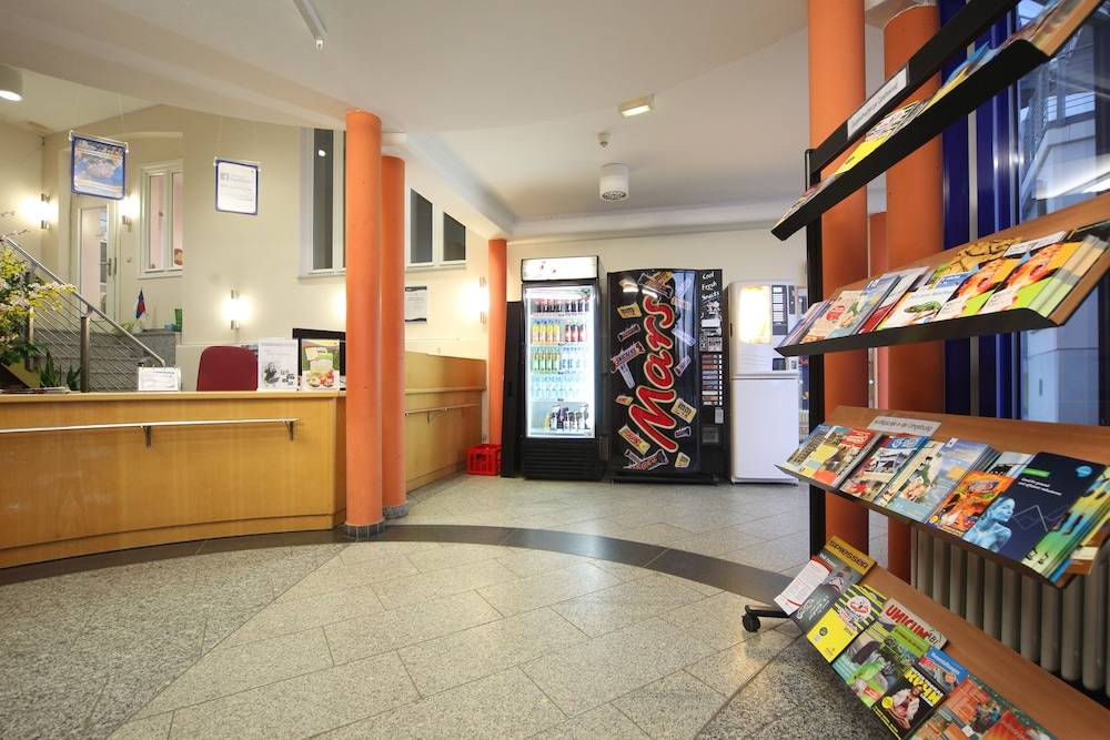 Check-in/check-out kiosk