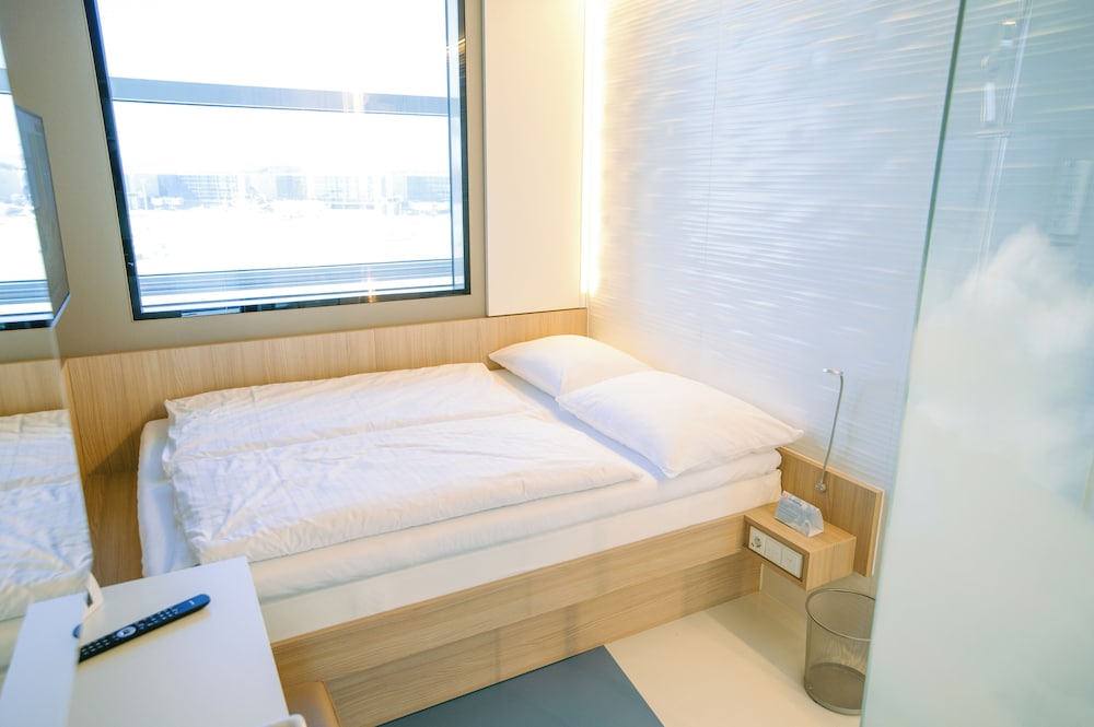My Cloud Transit Hotel
