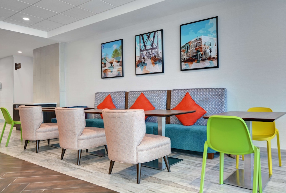 Home2 Suites by Hilton Bentonville Rogers - photo 3
