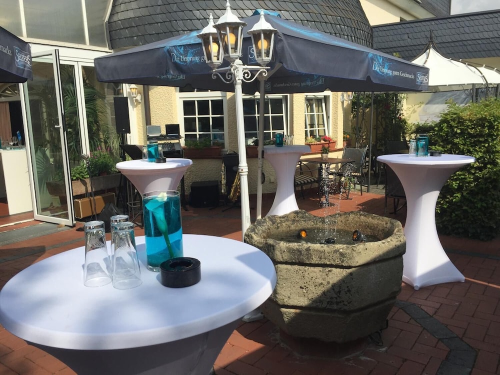 Sundeck