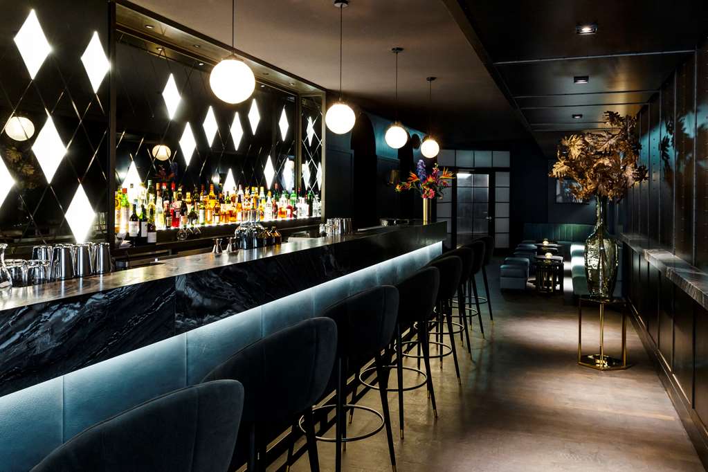 AMO by AMANO Bar Counter Sebastian Heil