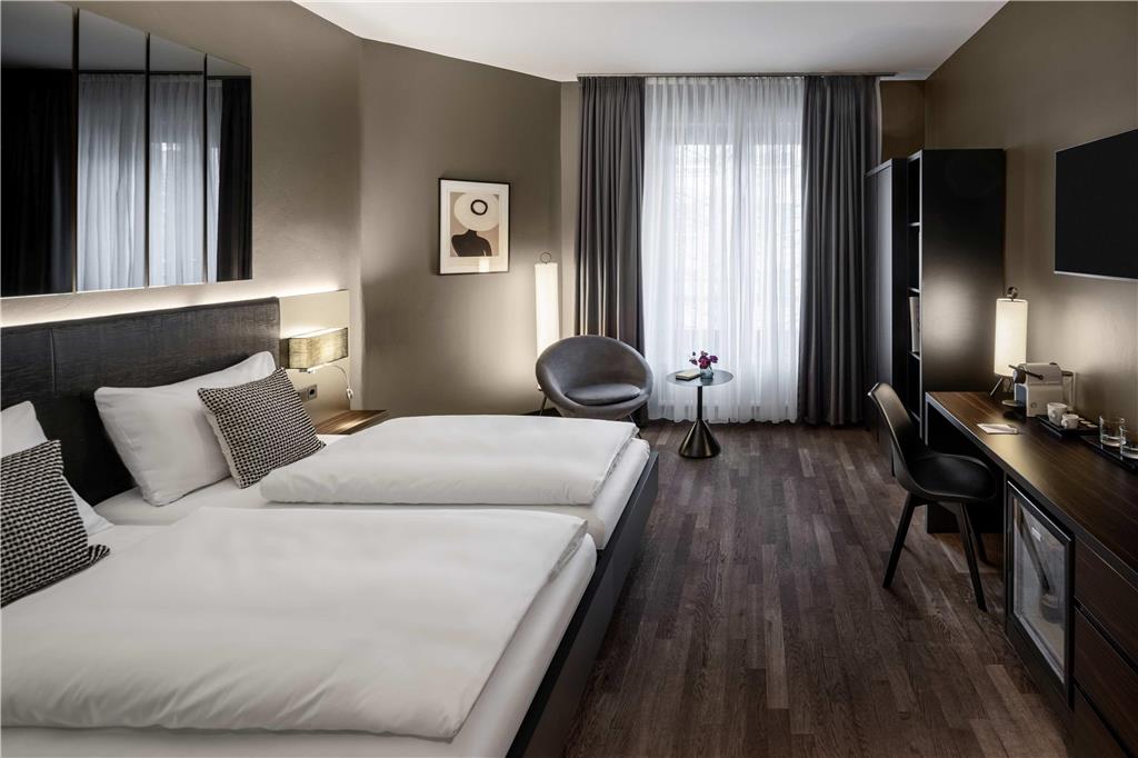 hotel amano dusseldorf superior roomy
