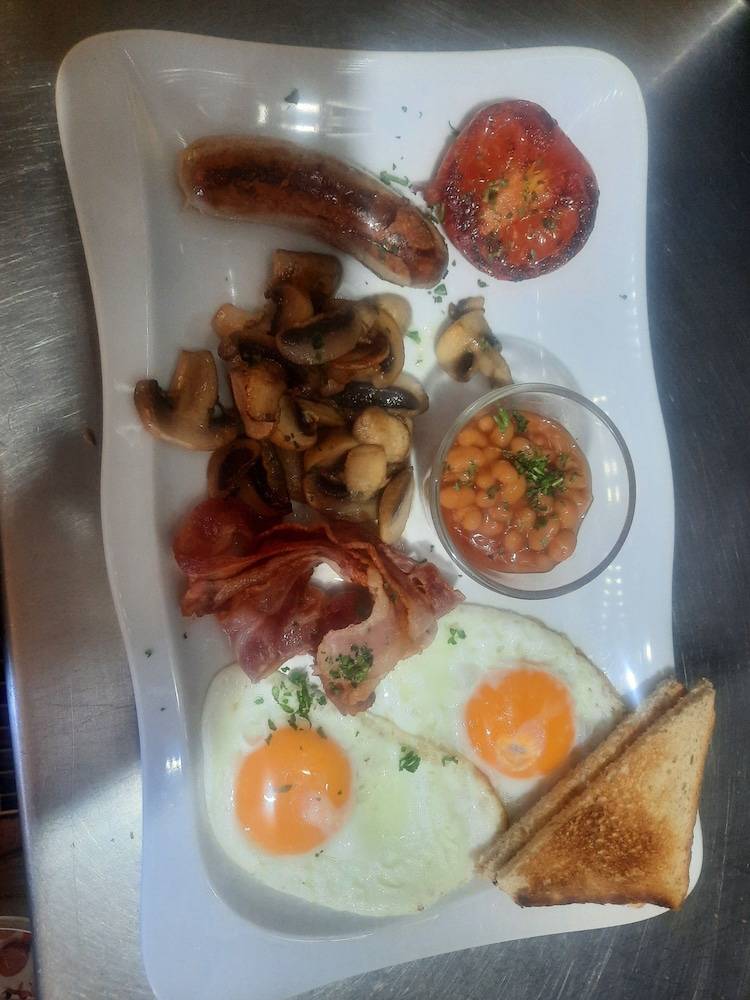 Breakfast meal