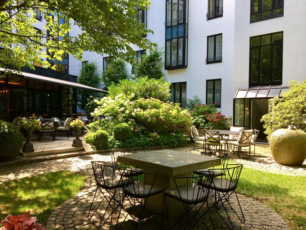 Garten Sommer Hotel Muenchen Palace