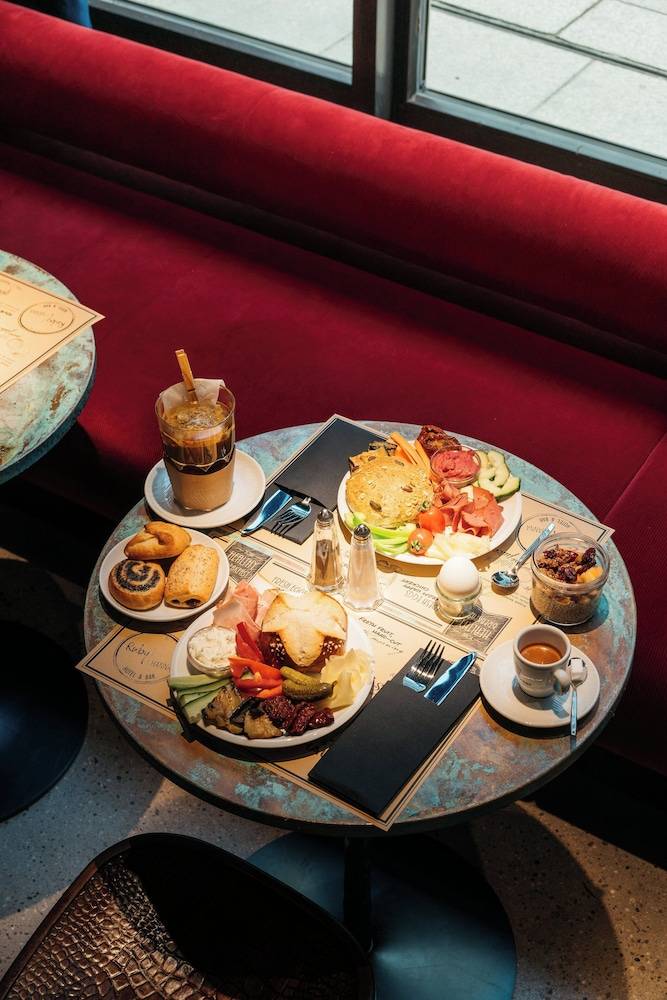 Breakfast buffet
