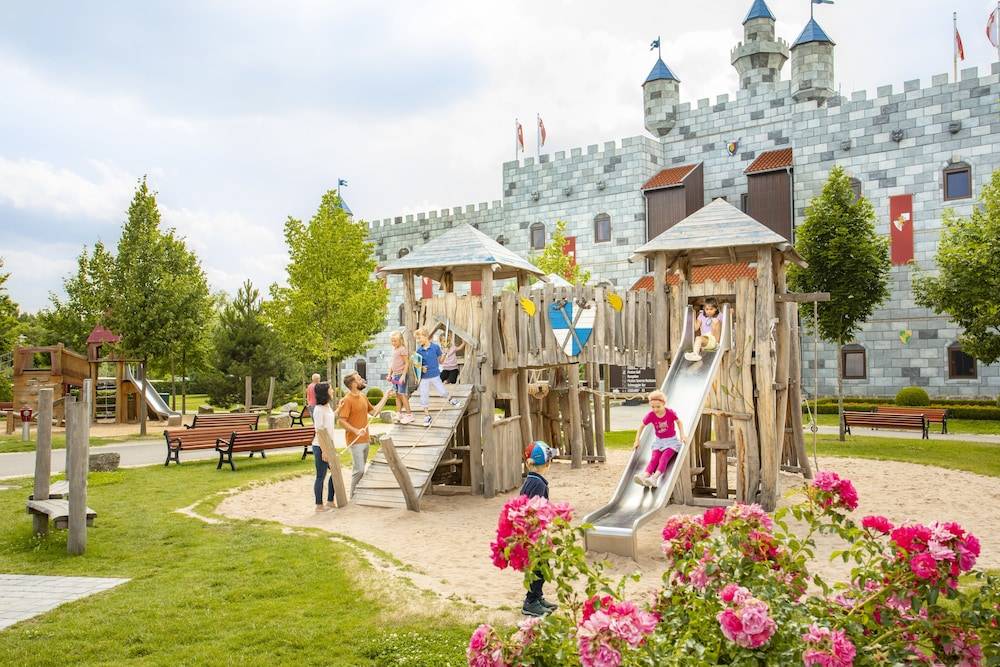 Children's play area - outdoor