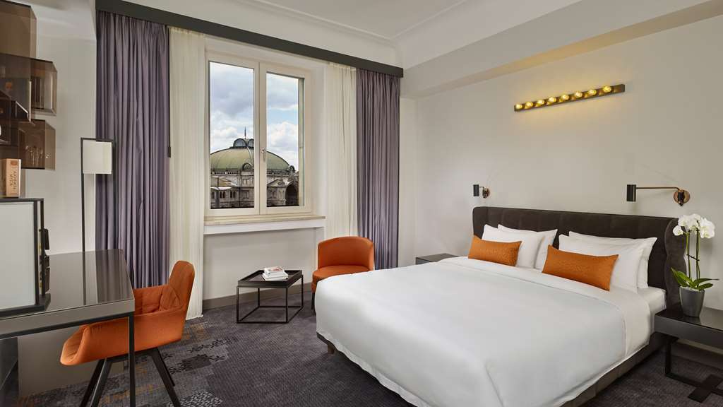 Guest room