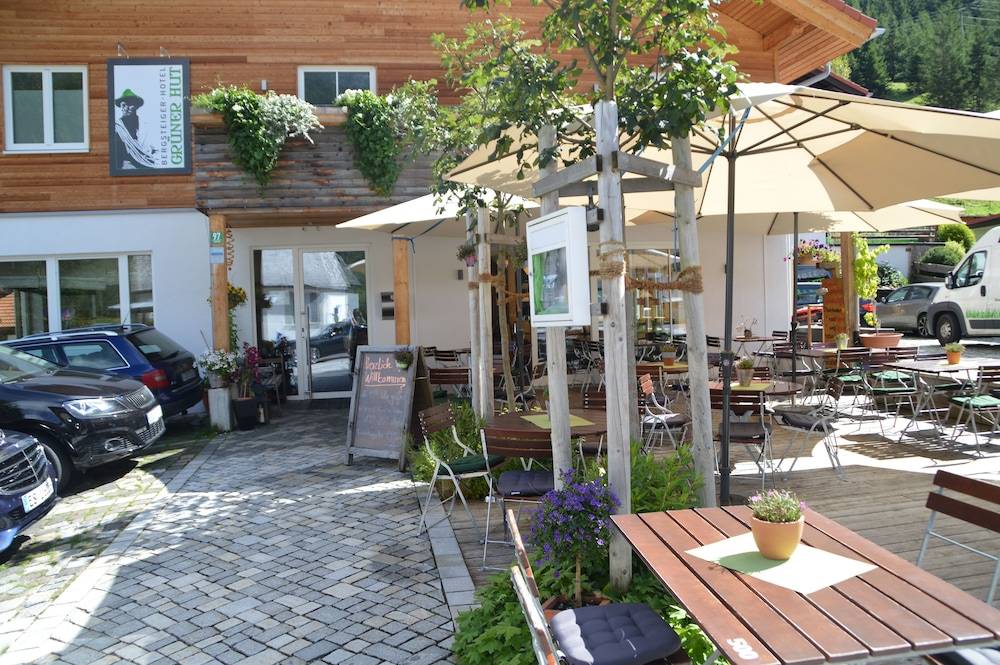 Sundeck