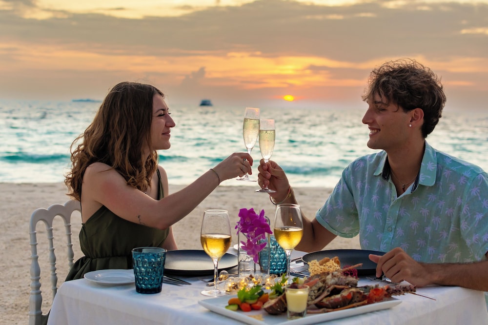 Couples dining