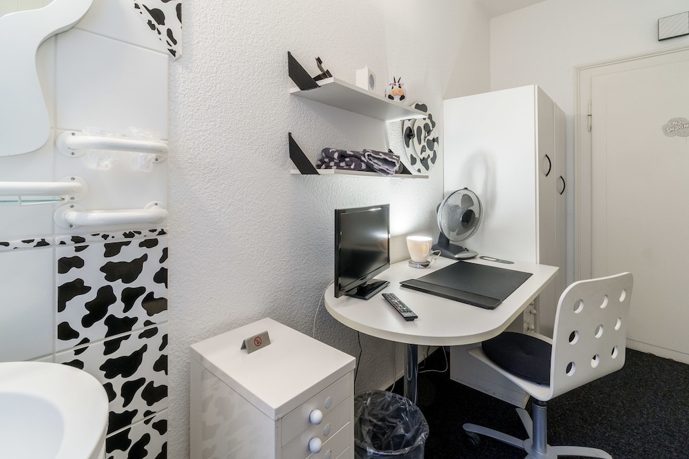 In-room business center