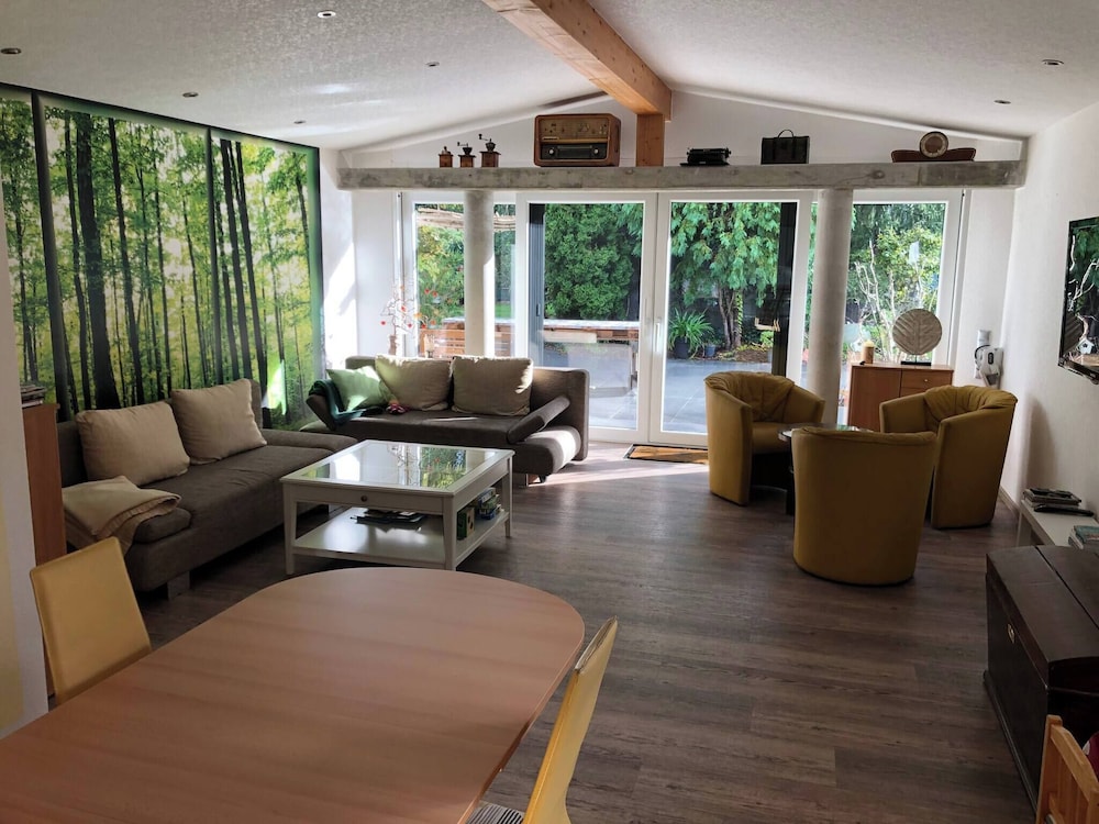 Charming Family Retreat in Hoyerswerda Germany