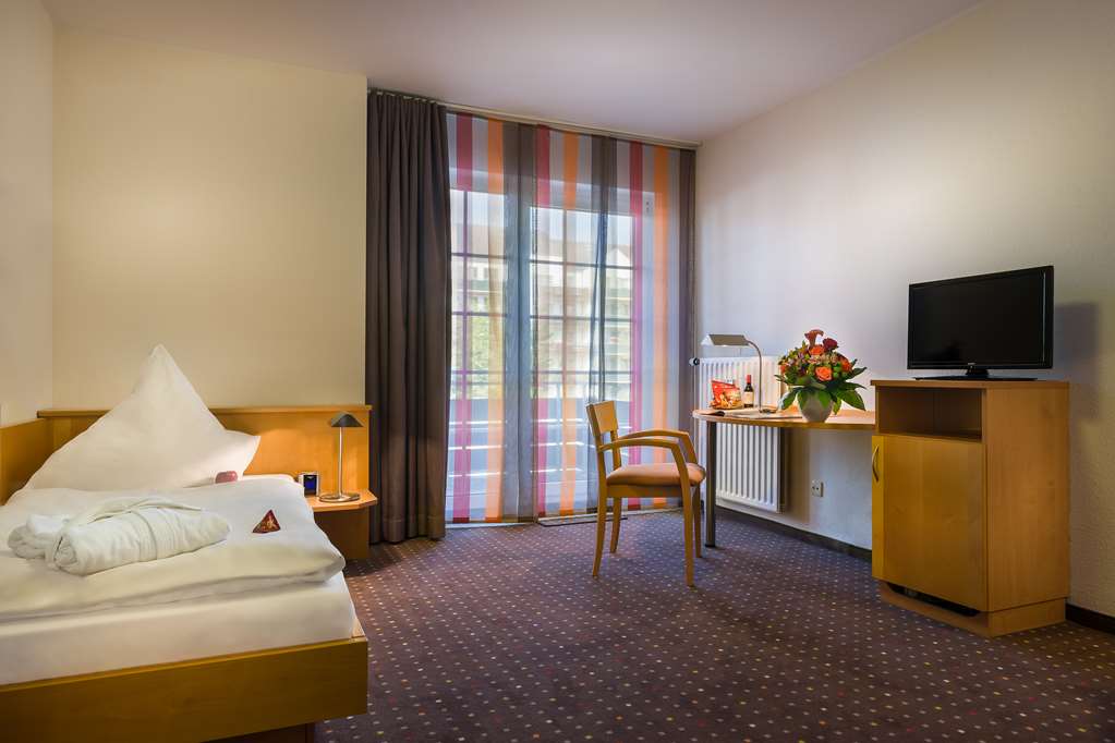 Standard single room TOP acora Hotel Dusseldorf