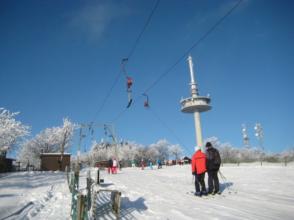 Snow and ski sports