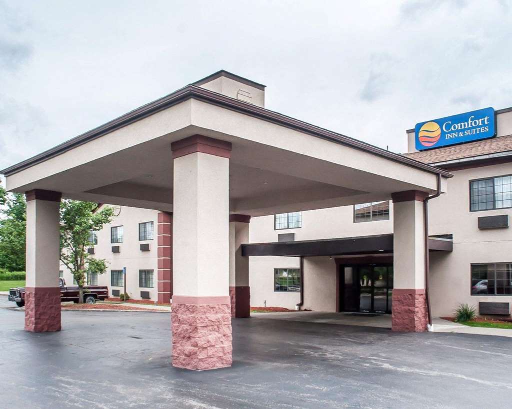 Comfort Inn And Suites Hamburg - photo 2