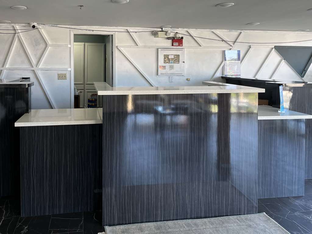 Studio 6 Suites Delano CA - photo 4